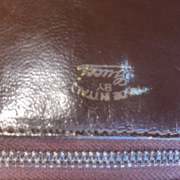 Authentic Gucci. Clutch Shoulder bag Rare Vintage - Picture 11 of 16